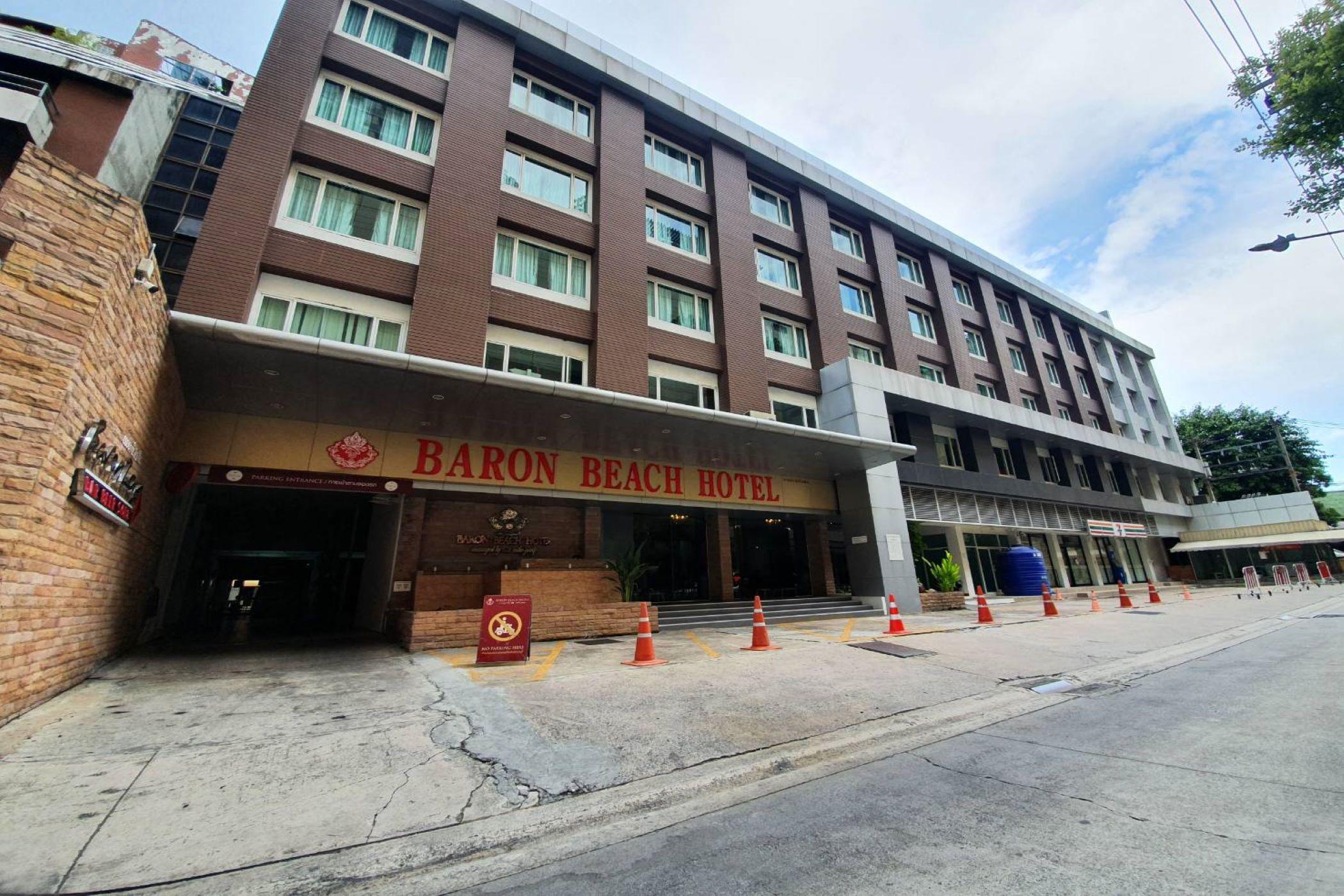 Baron Beach Hotel Pattaya Exterior foto